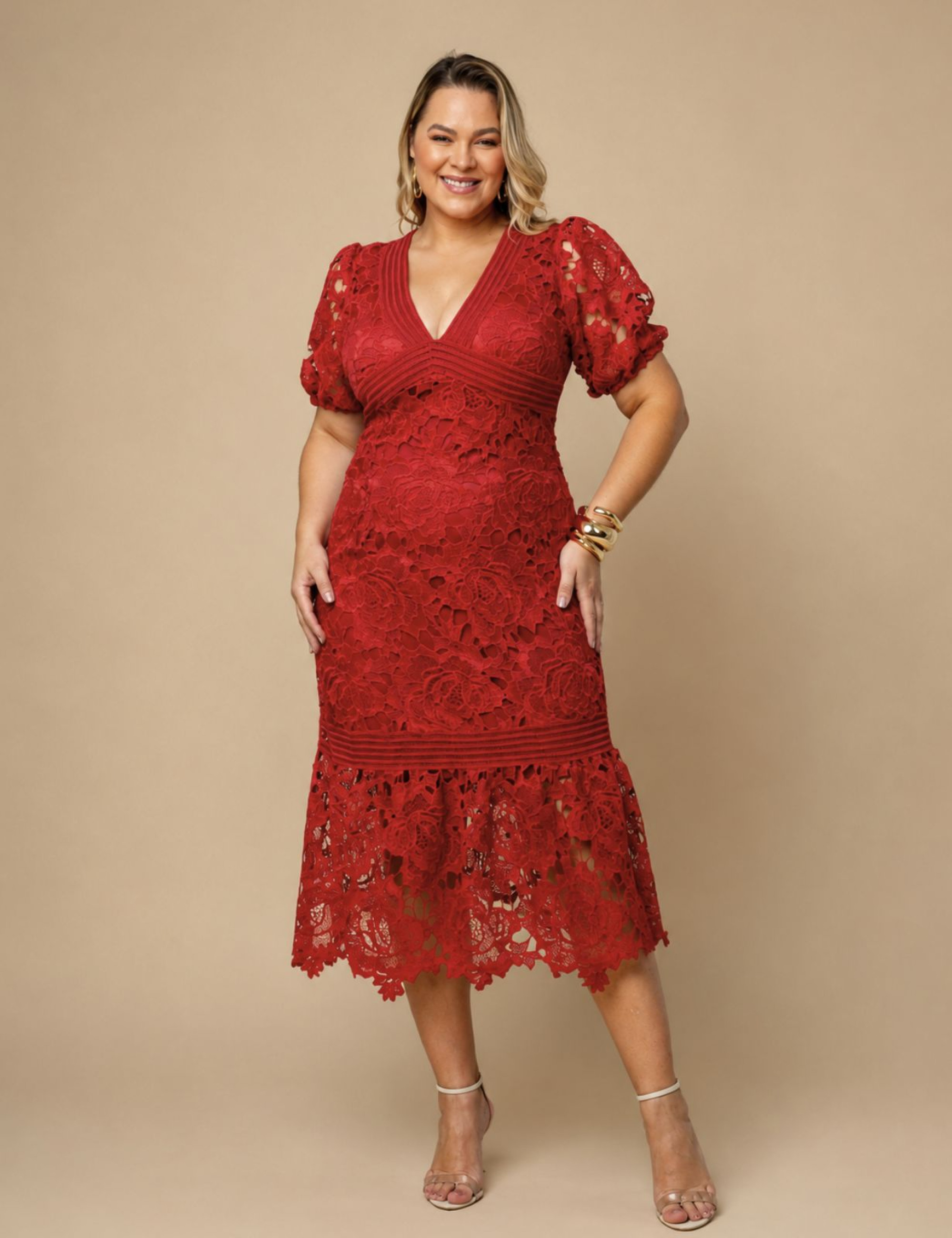 VESTIDO MIDI GUIPIR LORENA PLUS TELHA