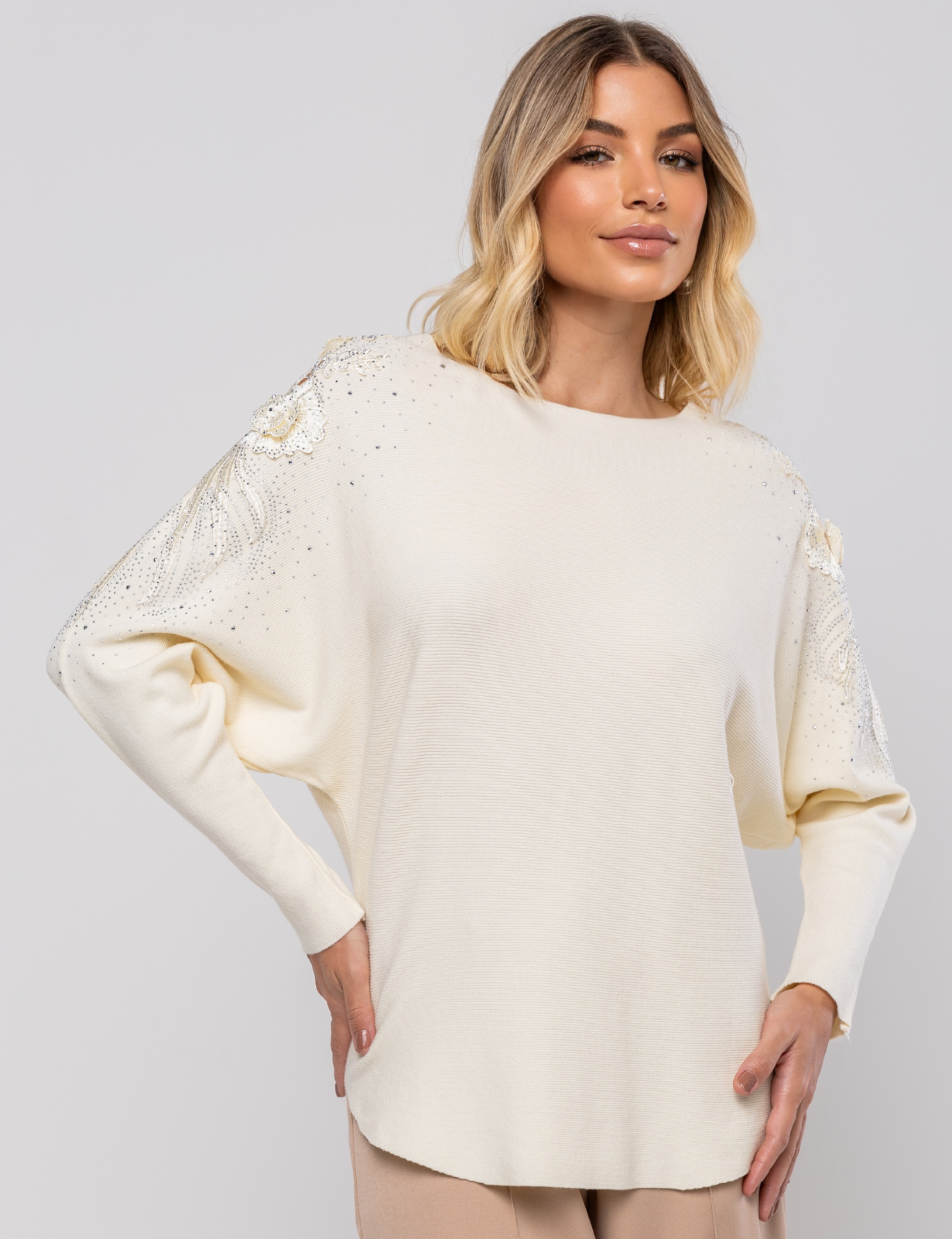 BLUSA AMPLA LUA OFF WHITE