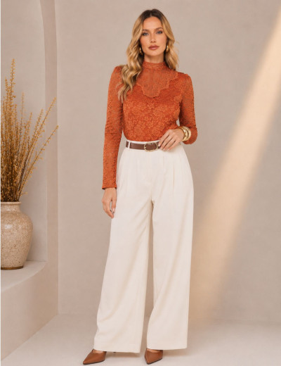 BLUSA EM RENDA EMANUELLE CARAMELO