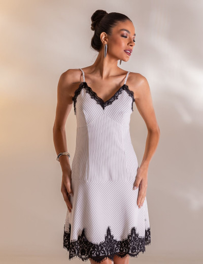 CONJUNTO RISCA DE GIZ VALÉRIA OFF WHITE