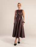VESTIDO COURO PU RECORTES YUNA VINHO